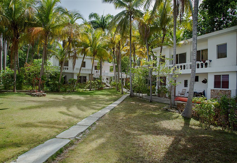 Hotel Restaurant Cyvadier Plage Jacmel Exterior photo