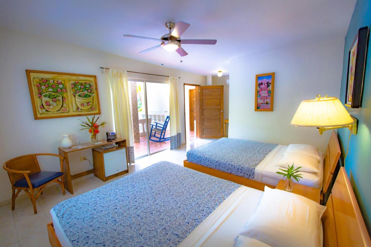 Hotel Restaurant Cyvadier Plage Jacmel Exterior photo