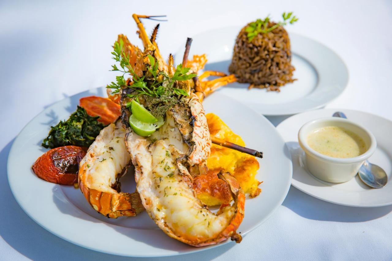 Hotel Restaurant Cyvadier Plage Jacmel Exterior photo